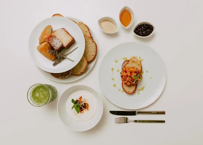 Auntie's * Vourvoúlos