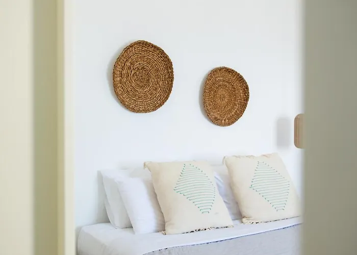 Auntie's * Βούρβουλος